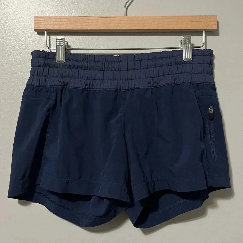 Lululemon Tracker  Short Four Way Stretch Navy - Picture 9 of 14